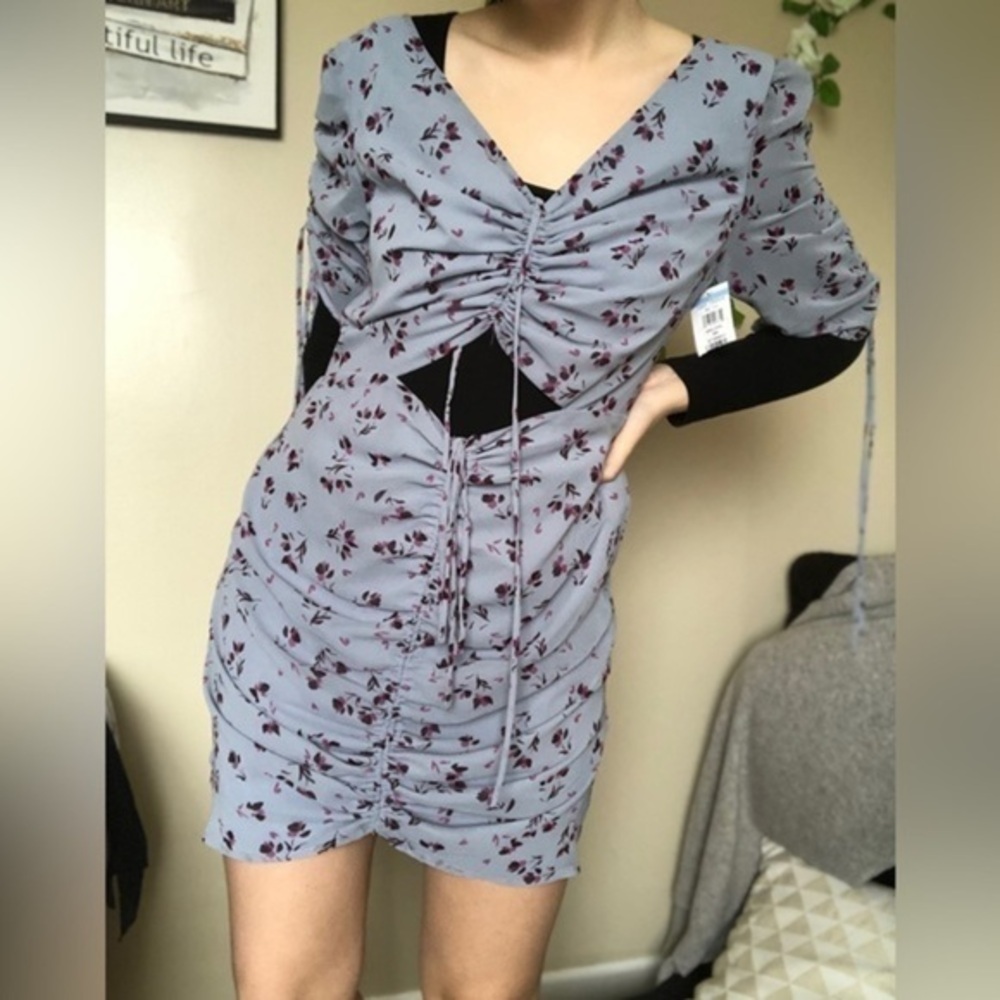 NWT WAYF DRESS SIZE L